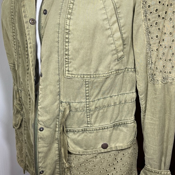 HeiHei camo green jacket XS - Picture 6 of 6